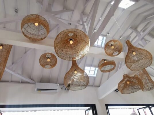 Many rattan pendant lights are available, making it easy to match your design style