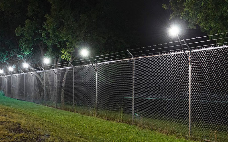 Chain Link Fence Lighting