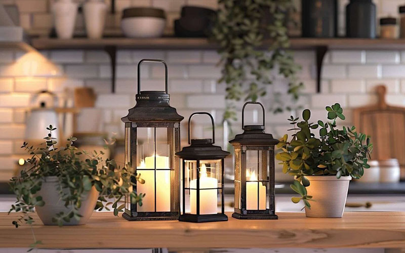Classic Lantern Candlelight Outdoor Table