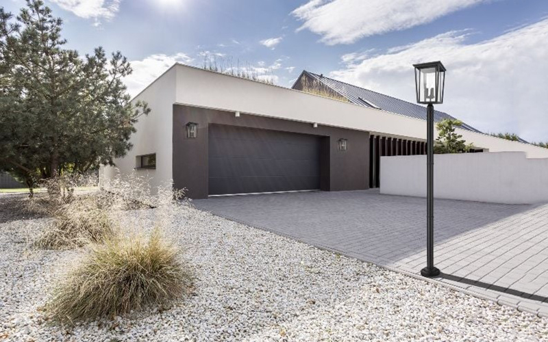 Driveway Lamp Post Adds Light & Safety To Your Home's Exterior