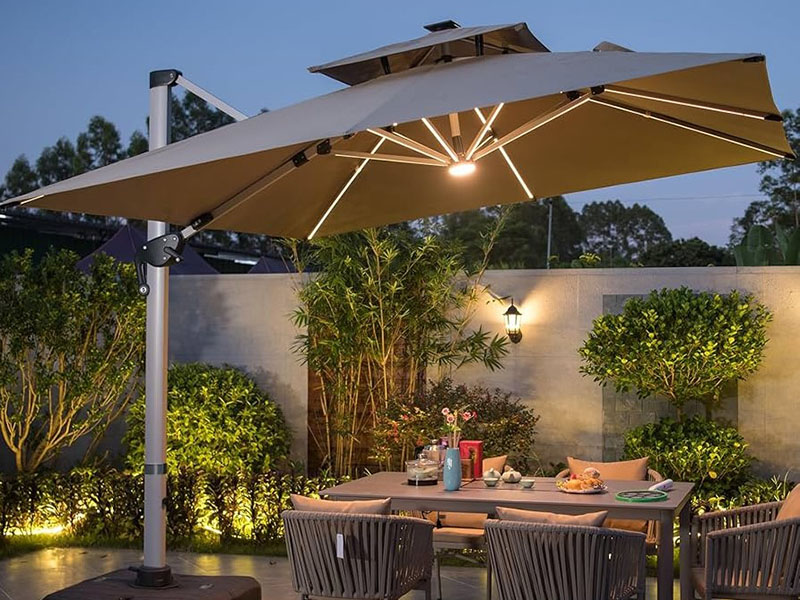 Extend Light Downward Table With Umbrella Lights