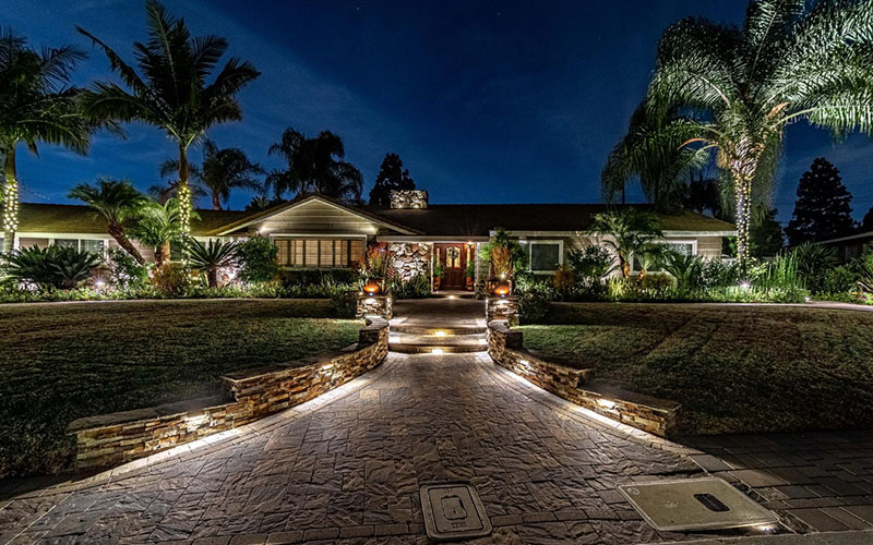 Landscape Lighting Ideas For The Front Of The House