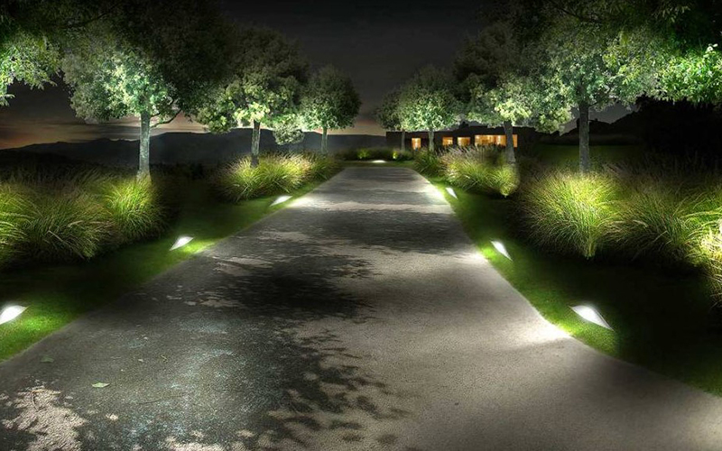 Modern Driveway Lighting