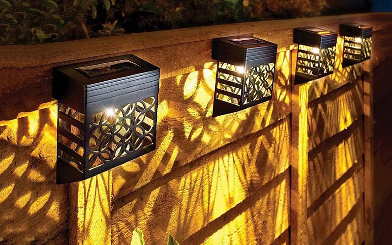 Solar Fence Lighting - Energy Saving And Easy To Install