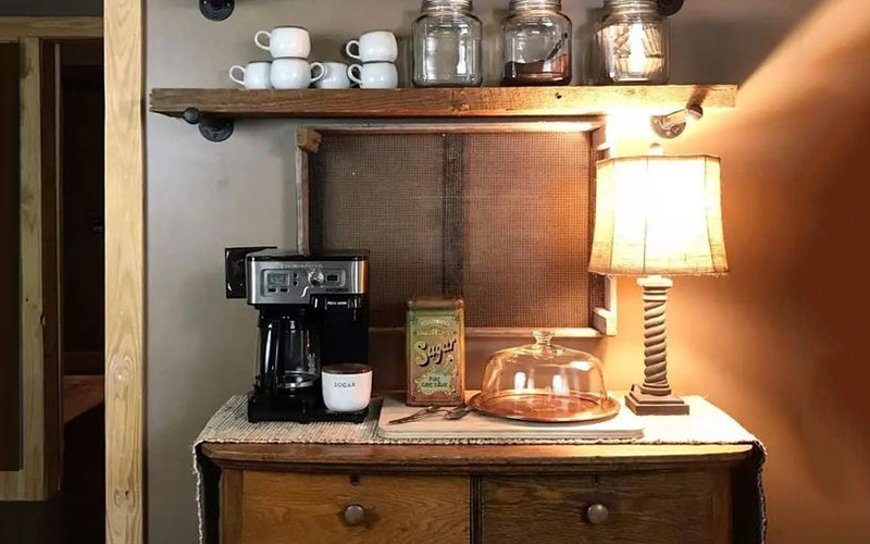 Coffee Bar Lamp Add Charm To Coffee Bars Or Small Cafes