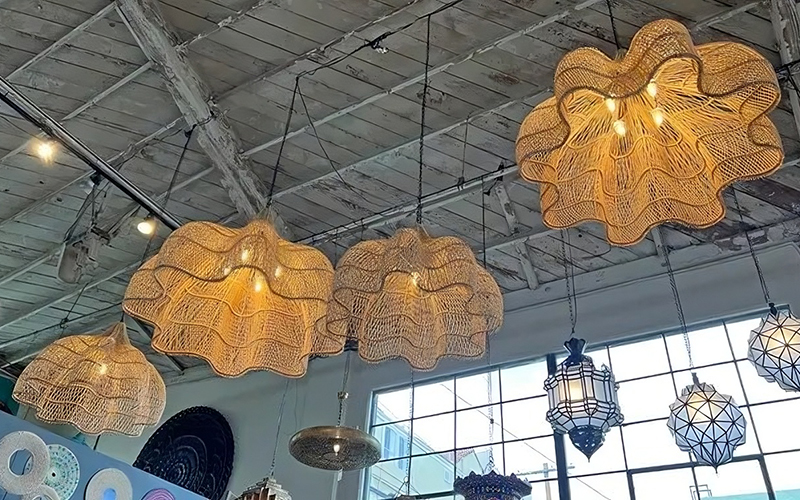 Restauran Bolide Rattan Chandelier Woven Light