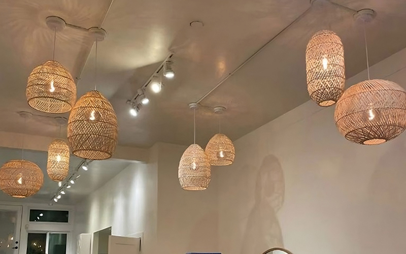 Sophisticated Rattan Pendant Light For Restaurant