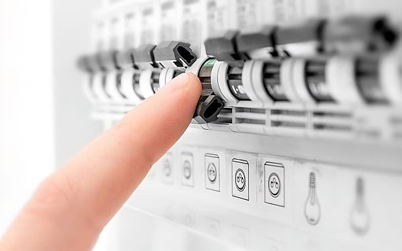 Turn Off The Power Before Working On Electrical Fixtures