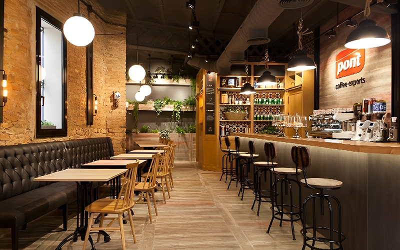 Well-planned Lighting Zones For A Cozy Café
