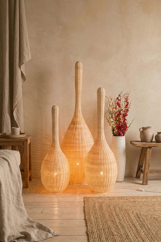 Warm Minimalist Bedroom Woven Rattan Floor Lamps Soft Ambient Lighting